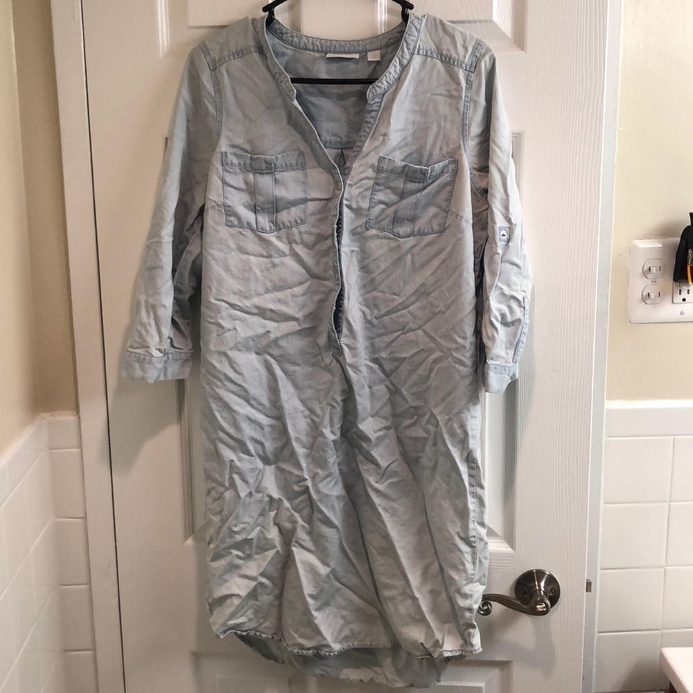 Jean dress - no belt. Will iron.